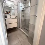 Paradiso Apartmanhaz * Gyula
