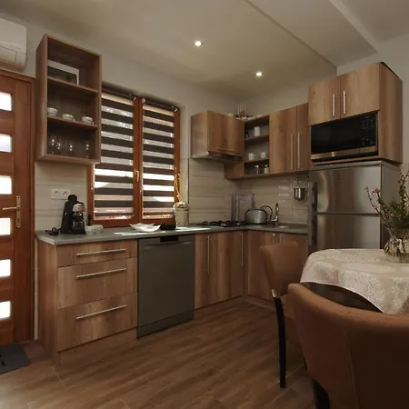Paradiso Apartmanhaz Apartment *