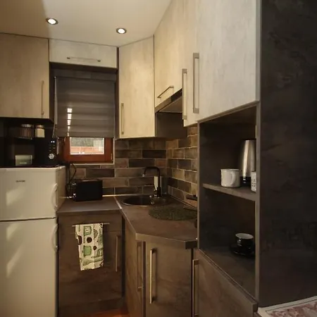 Paradiso Apartmanhaz Gyula