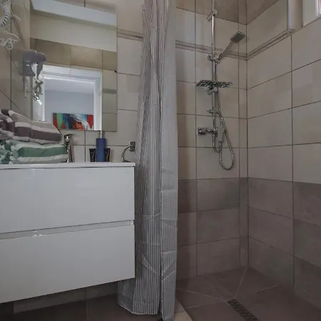 Apartment Paradiso Apartmanhaz Gyula
