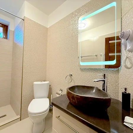 Paradiso Apartmanhaz