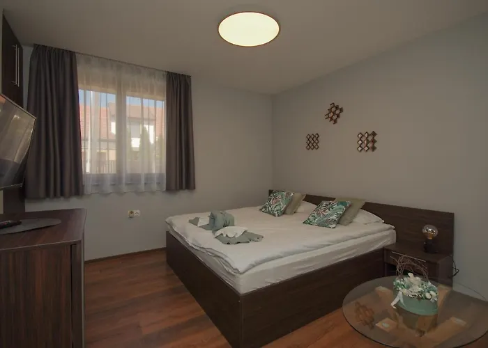 아파트 Paradiso Apartmanhaz 귤러