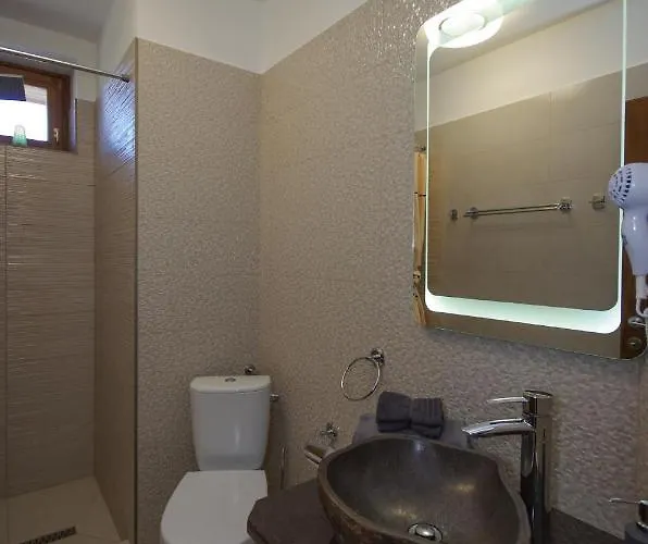 Paradiso Apartmanhaz *