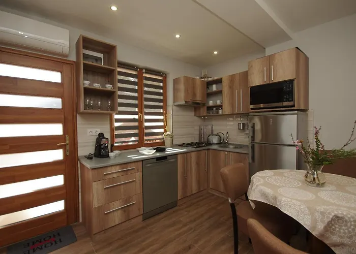 아파트 Paradiso Apartmanhaz